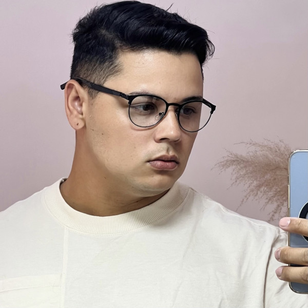 Armação de Óculos R2221 Redondo Preto